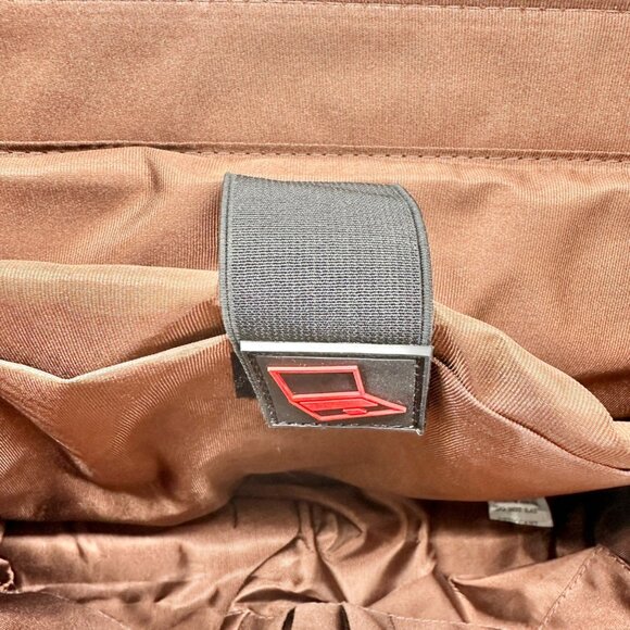 Leather Laptop Briefcase Adjustable Shoulder Strap Multiple Compartments Brown - Picture 14 of 16